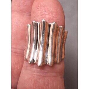 Sterling Modernist Scalloped Ribbed Ring CPT Size 5.5